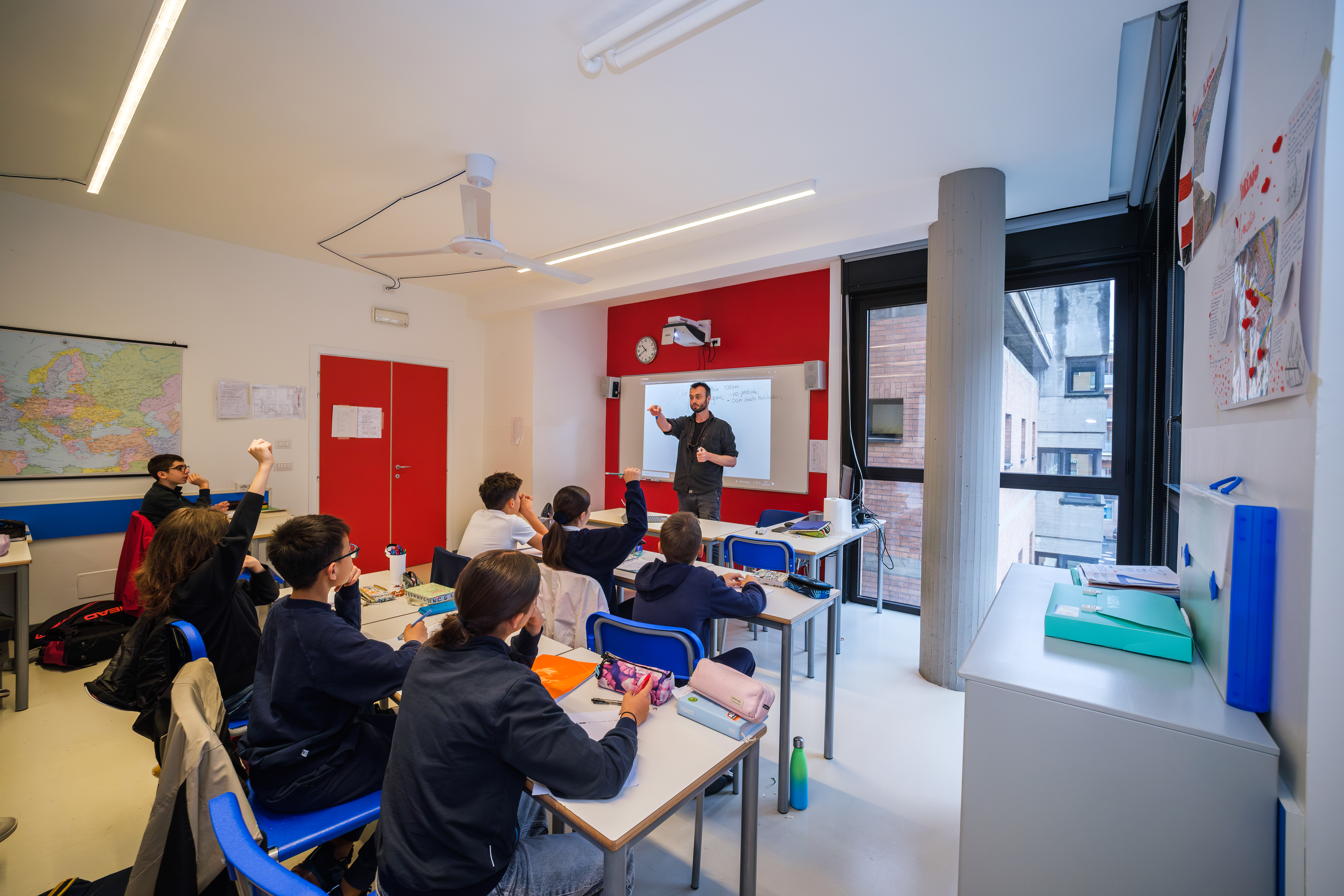 Vittoria International School —  DSF7503 Enhanced NR