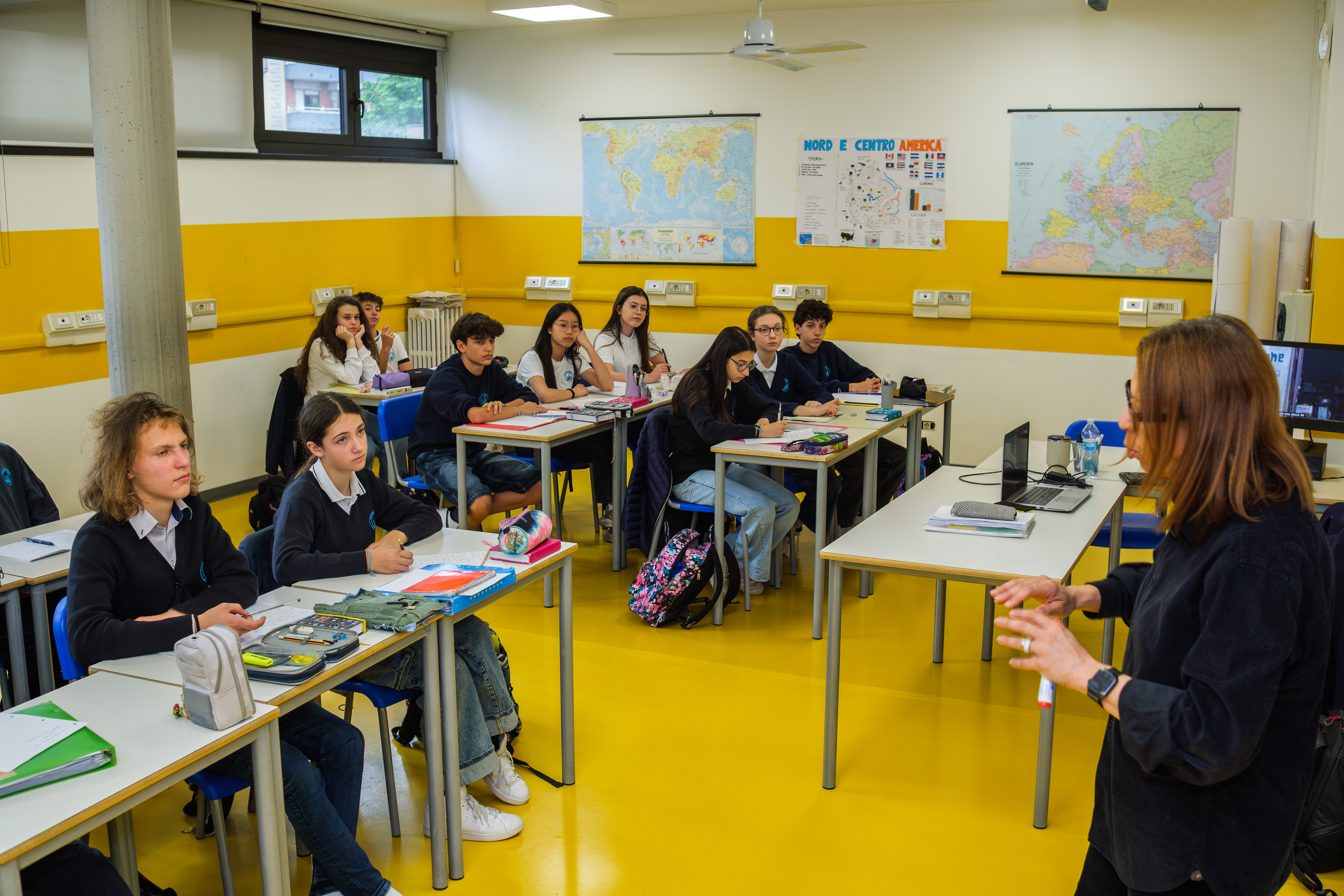 Vittoria International School —  DSF7552 Enhanced NR