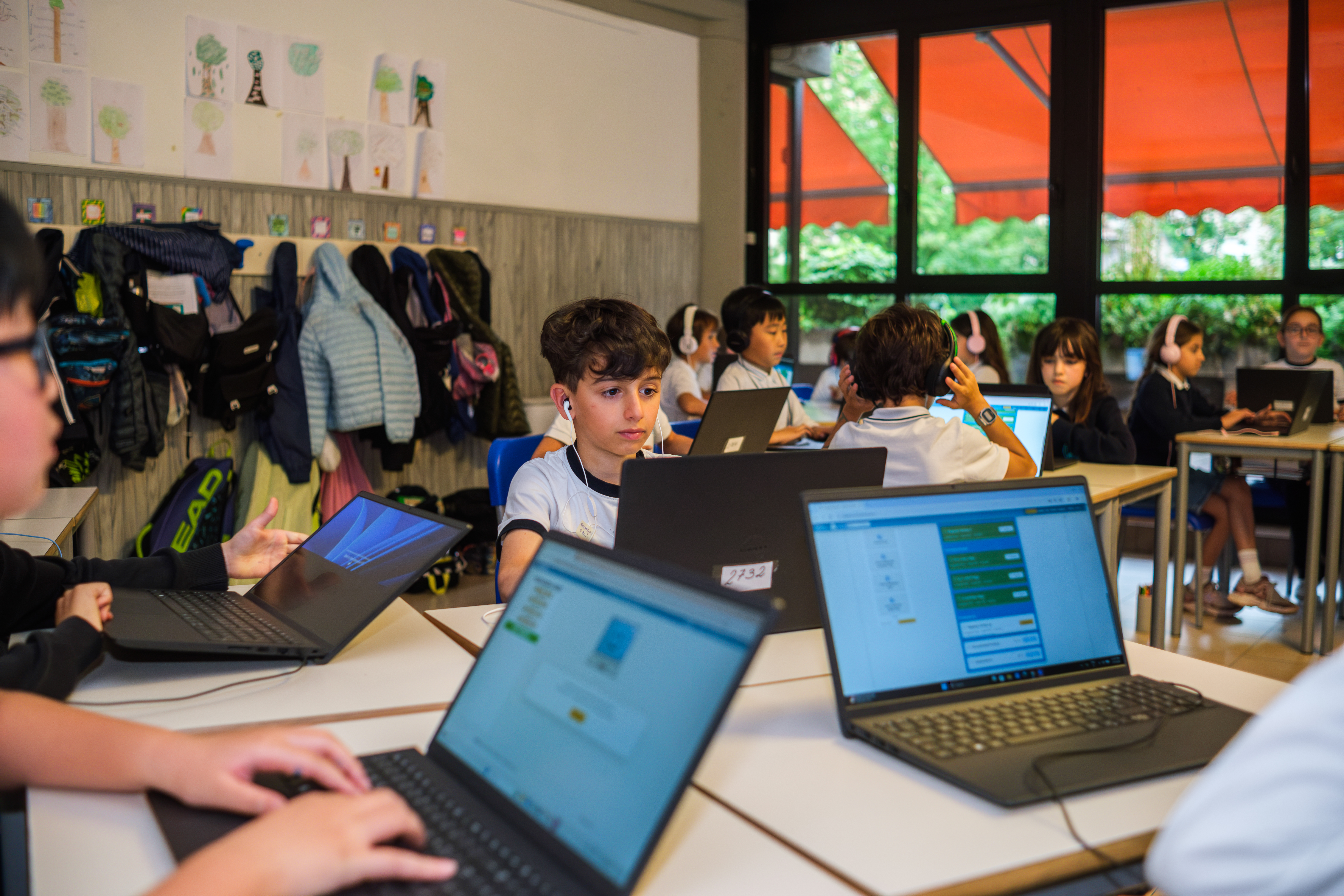 Vittoria International School —  DSF7683 Enhanced NR