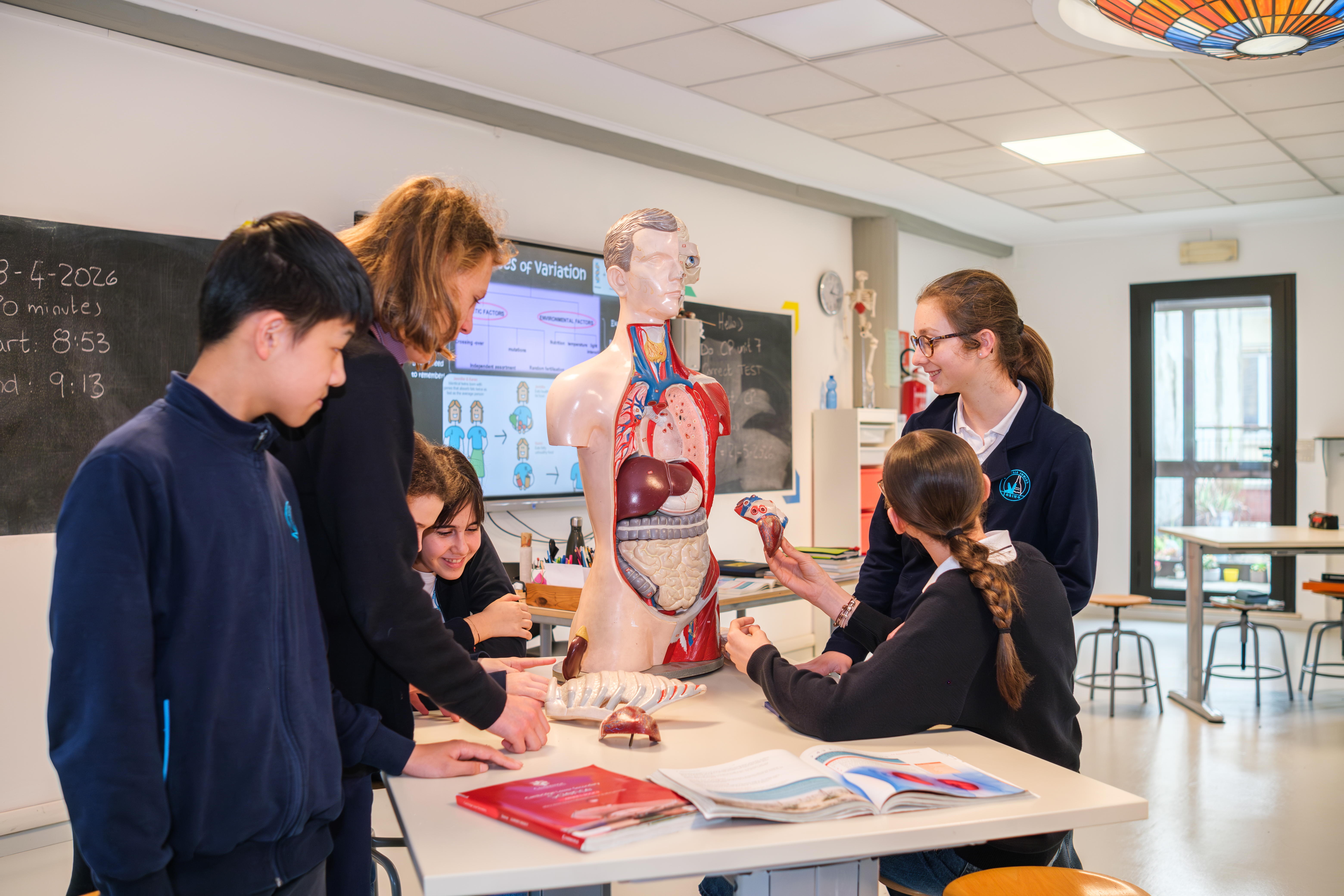 Vittoria International School —  DSF8410 Enhanced NR