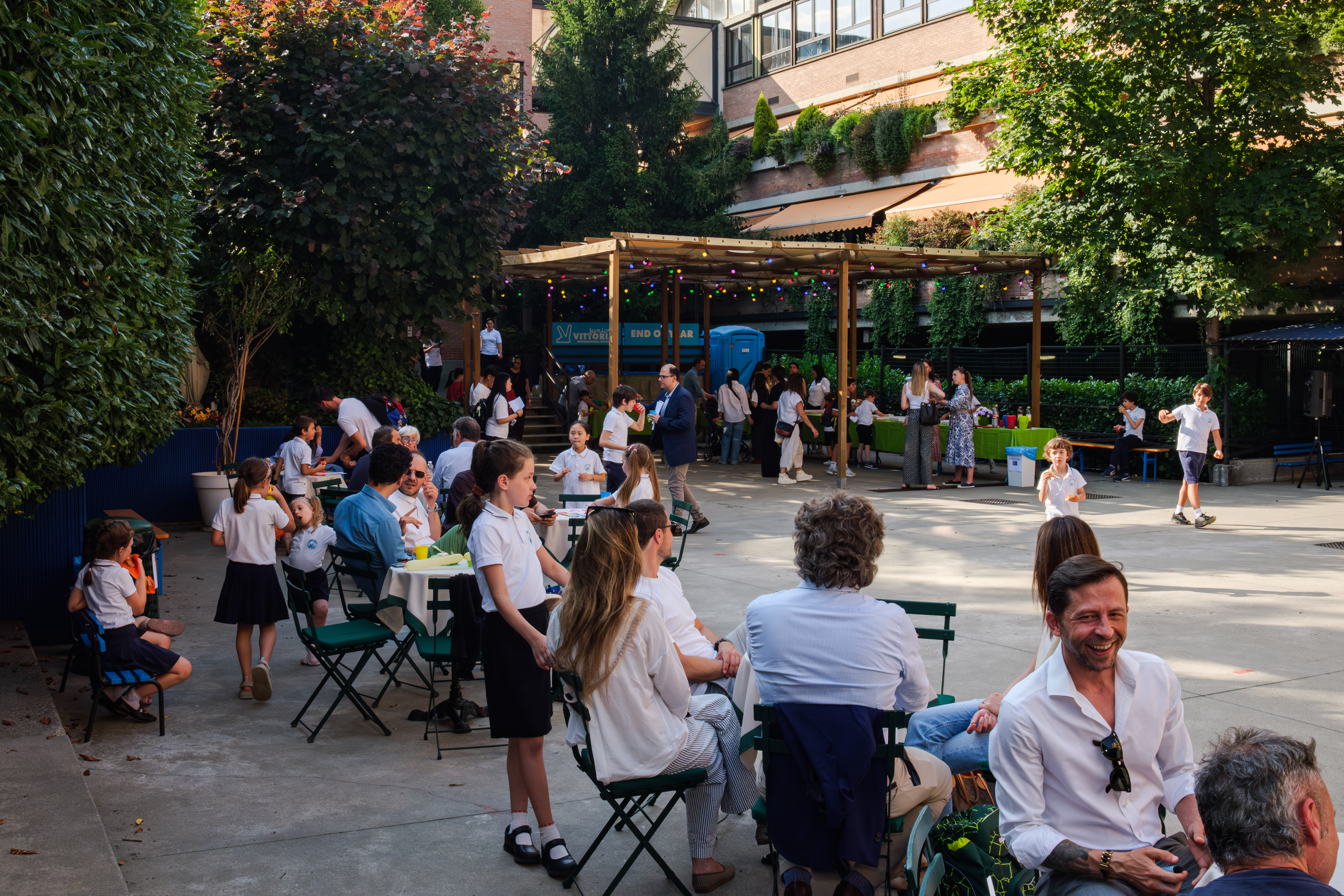 Vittoria International School —  DSF9978 Enhanced NR